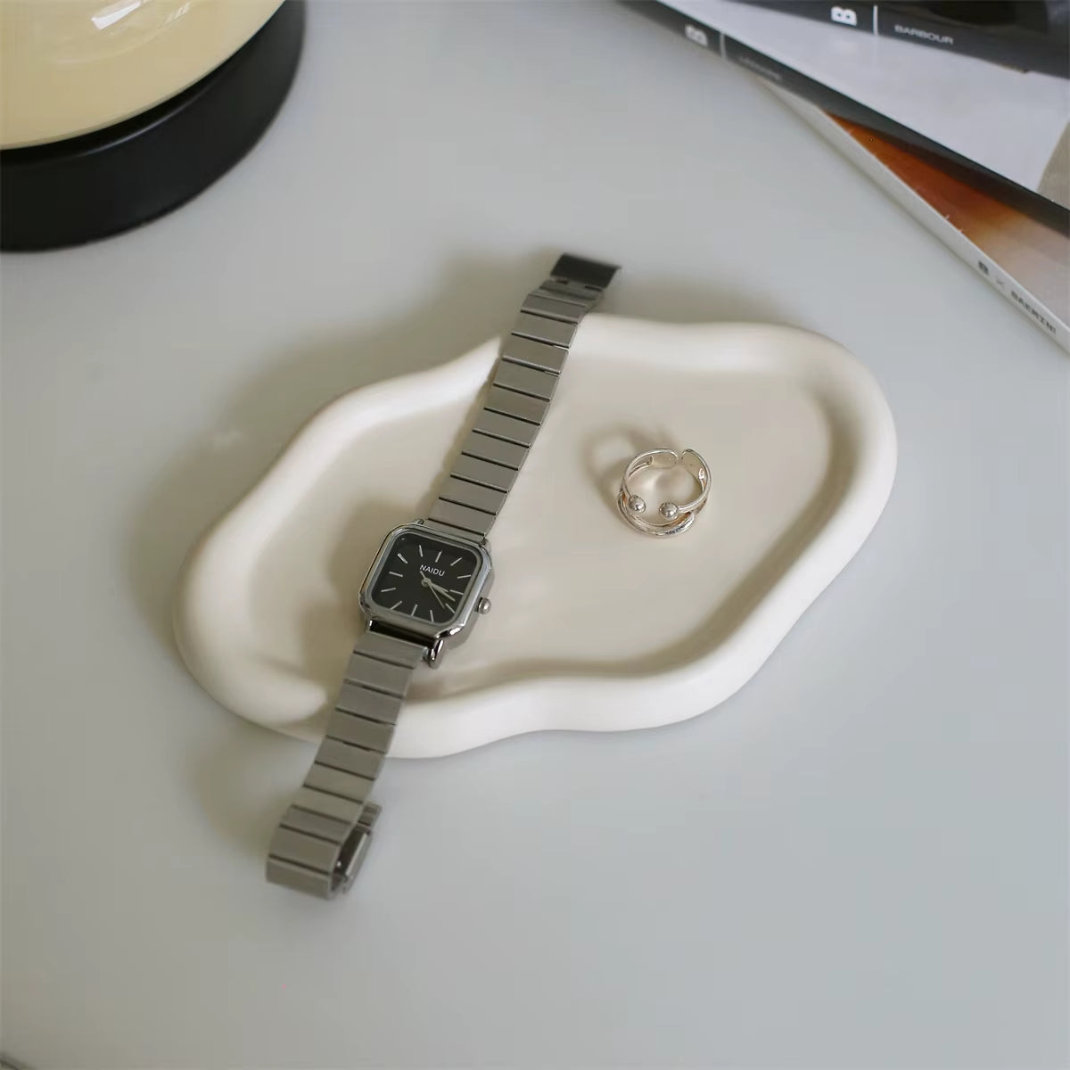 1Pc Irregular Cloud Ceramic Jewelry Tray Key Storage Ornament Display Tray Jewelry Tray Suitable for Home Decoration Living Room Bedroom Jewelry Storage Entryway Storage Jewelry Tray Gift Present