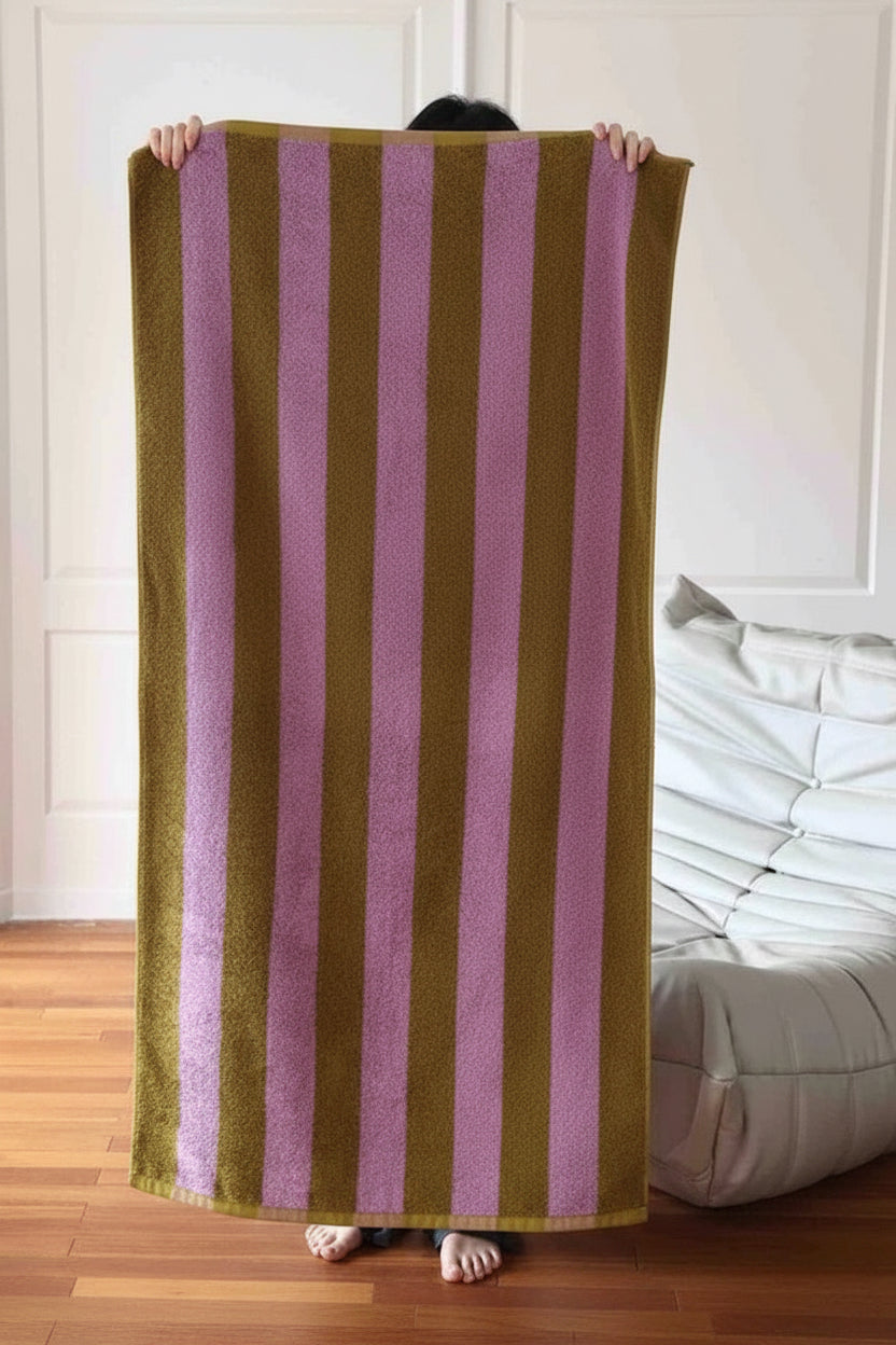 Ultra Soft Absorbent Retro Stripe Bath Towel - 100% Organic Premium Combed Cotton