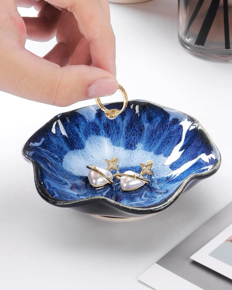 Lotus Leaf Shape Decorative Ring Tray, Small Key Bowl, Ceramic Trinket Tray Jewelry Dish Organizing Necklace Earrings, Home Decoration for Mom Best Friend Sister, Blue.